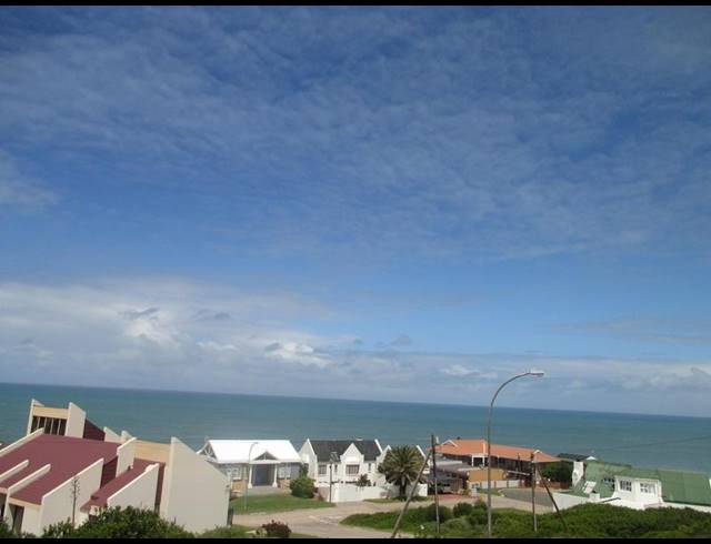 LAND FOR SALE IN DANA BAY